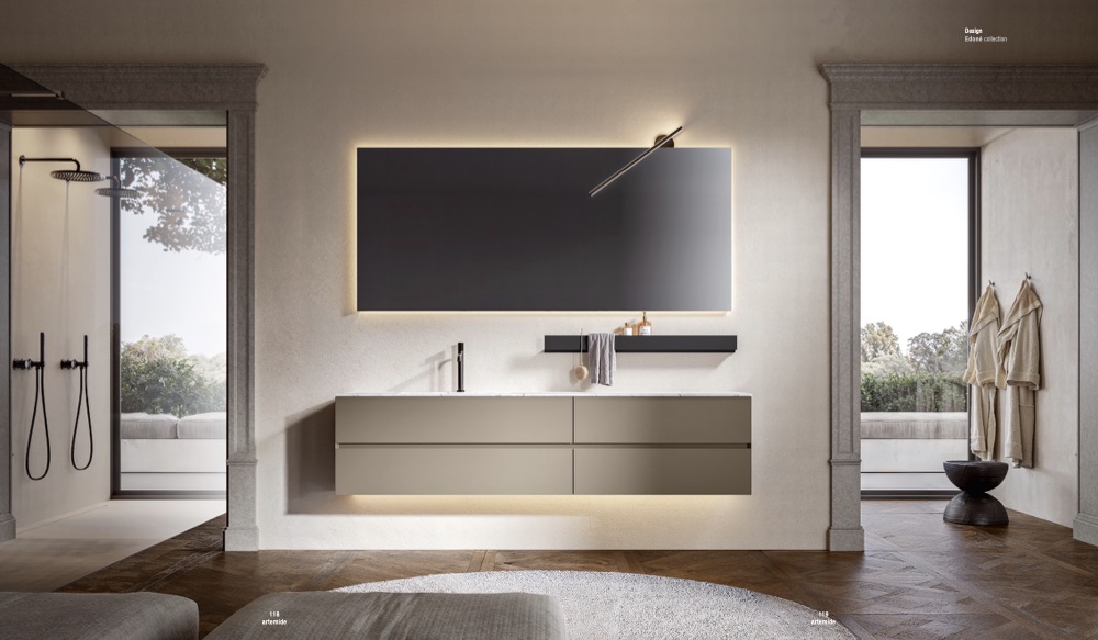 Edoné Artemide concept 03: mobile sospeso laccato Camoscio a quattro cassetti, specchio retroilluminato e lampada Elica