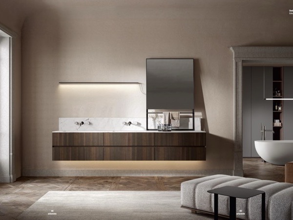 Bagno Edoné Artemide concept 01: mobile sospeso in rovere scuro a doppio cassetto, top effetto marmo e specchiera Tablò